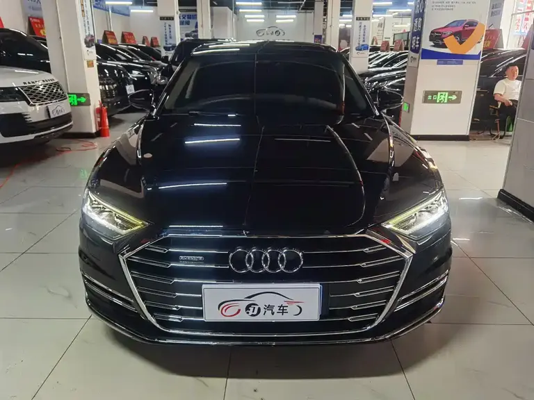 Audi A8 A8 L 50 TFSI quattro Comfort