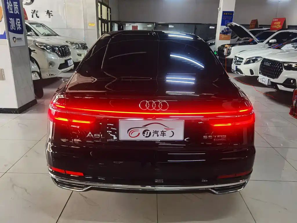 Audi A8 A8 L 50 TFSI quattro Comfort