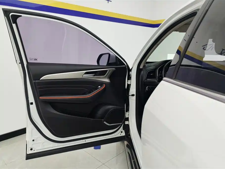 Haval F7 1.5 T 2 WD i