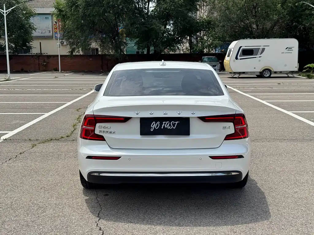 Volvo S60 B4 Smart Ease Luxury