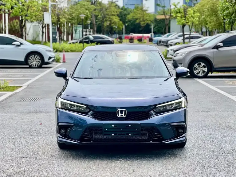 Honda Civic 240 TURBO CVT Power Motion ·C VIP Guest Special Edition