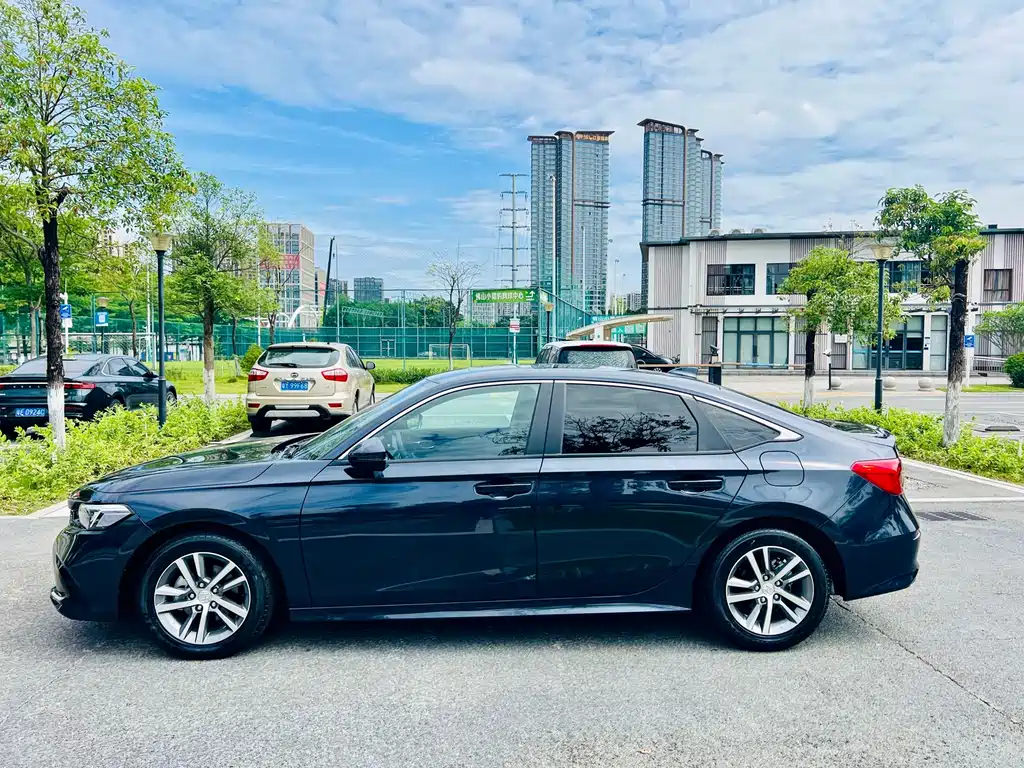 Civic 240 TURBO CVT Power Motion ·C VIP Guest Special Edition
