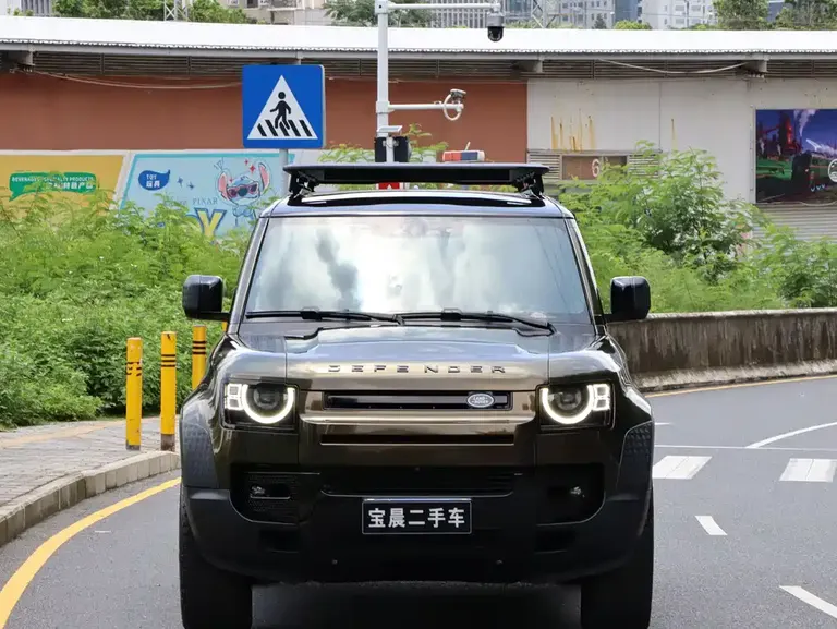Land Rover Defender Facelift 110 3.0 T P400 Dark Special Edition