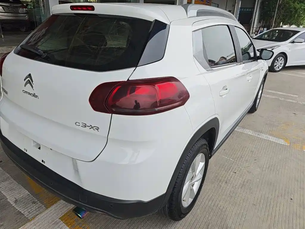 Citroën C3-XR 雪铁龙C3-XR 2017款 1.6 L 自动时尚型