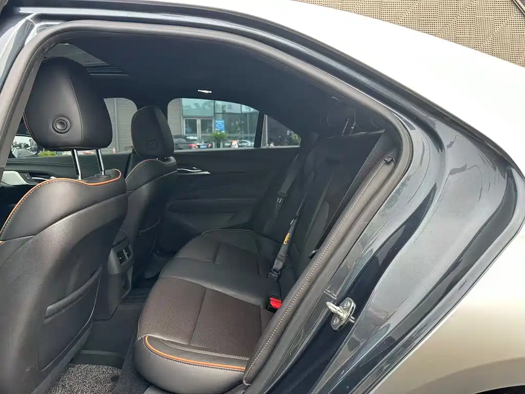 Cadillac CT4 28 T Luxury