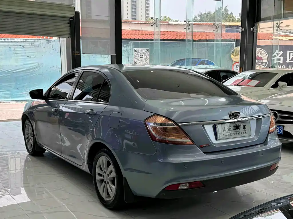 Emgrand 帝豪 2014款 三厢 1.3 T CVT精英型