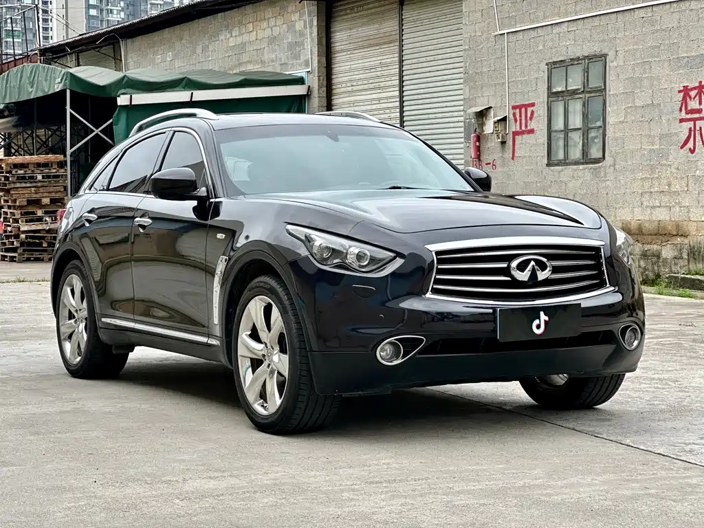 Infiniti FX 英菲尼迪FX 2013款 FX37 标准版
