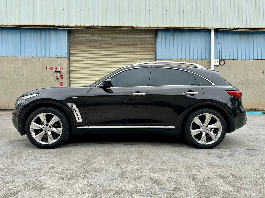 Infiniti FX 英菲尼迪FX 2013款 FX37 标准版