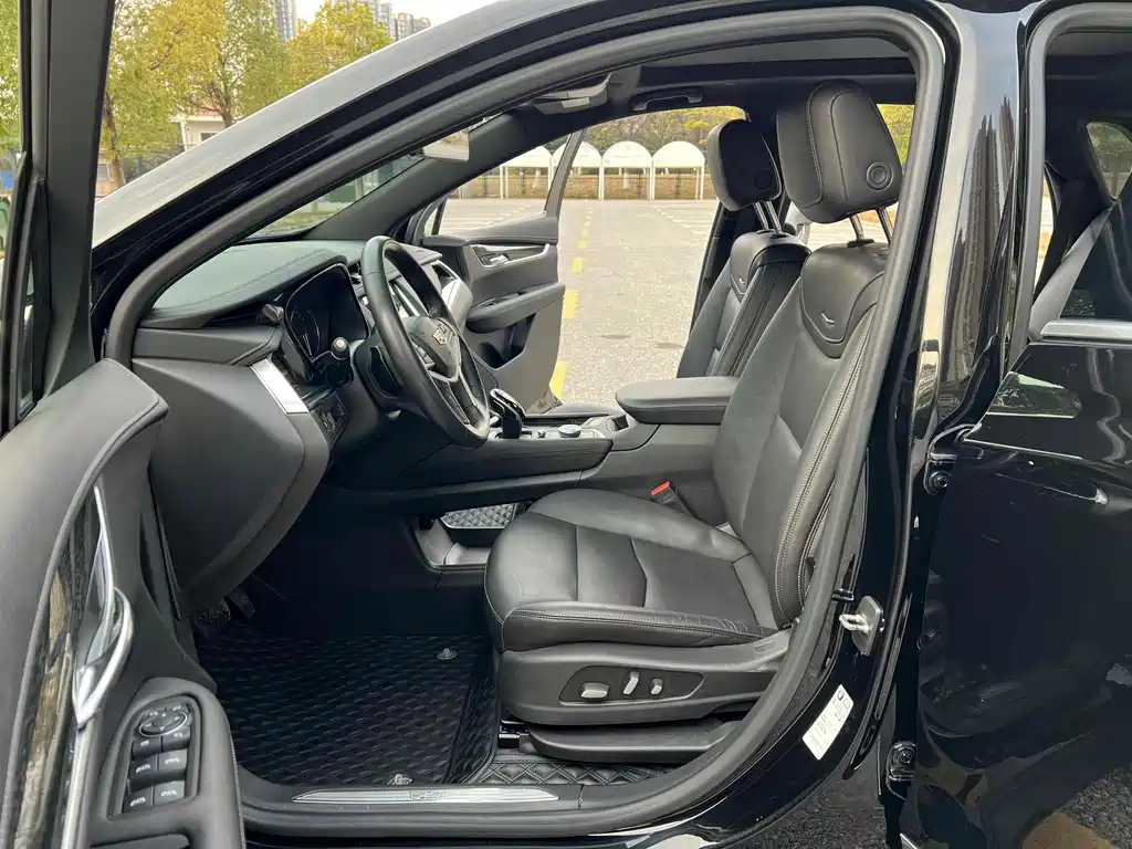 Cadillac XT5 Facelift 28 T Luxury