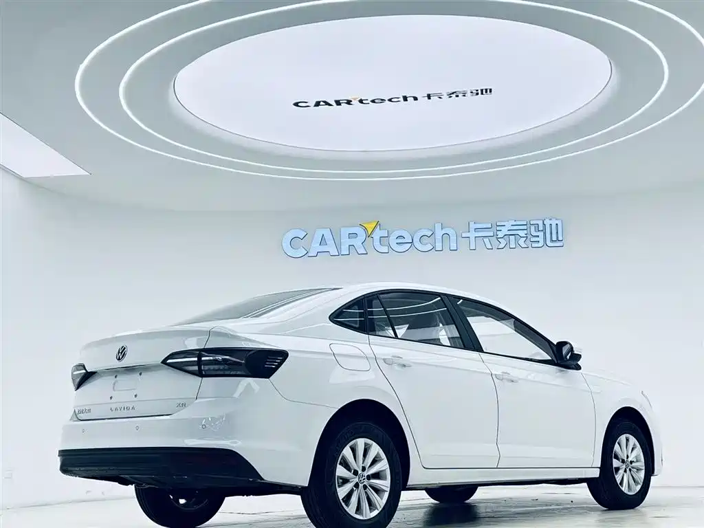Lavida 朗逸 2026款 新锐 1.5 L 出众新逸版