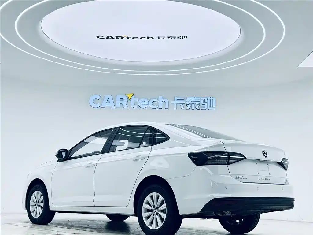 Lavida 朗逸 2026款 新锐 1.5 L 出众新逸版