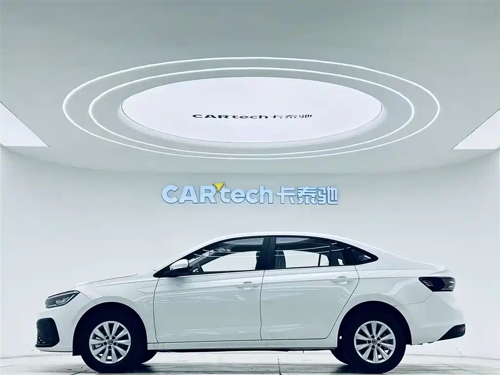 Lavida 朗逸 2026款 新锐 1.5 L 出众新逸版