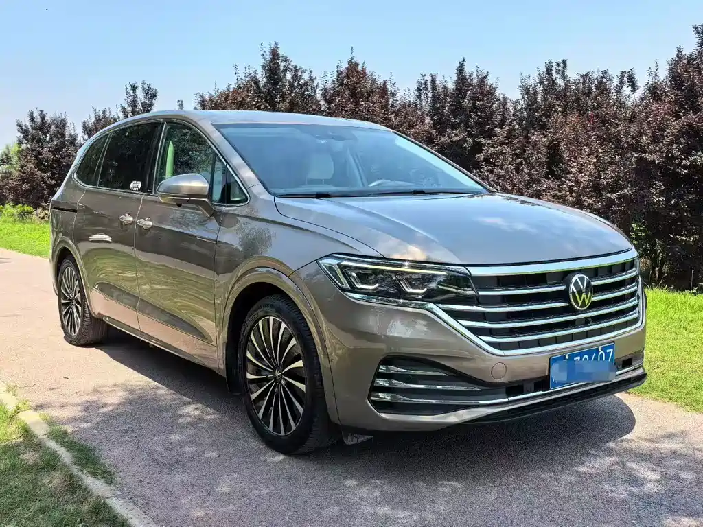 Viloran 380 TSI Distinguished