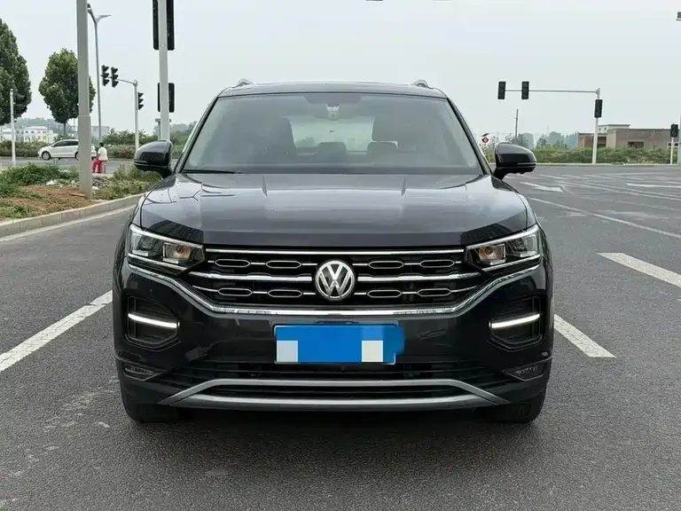 Volkswagen Tayron 330 TSI 2 WD Luxury Connected