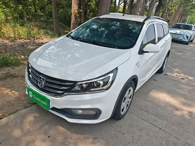 Baojun 310 W 1.5 L Manual Comfort CN-V