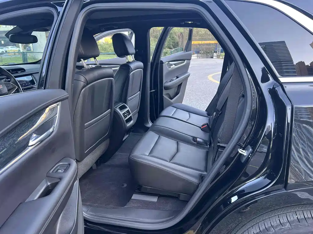 Cadillac XT5 2.0 T 2 WD Luxury