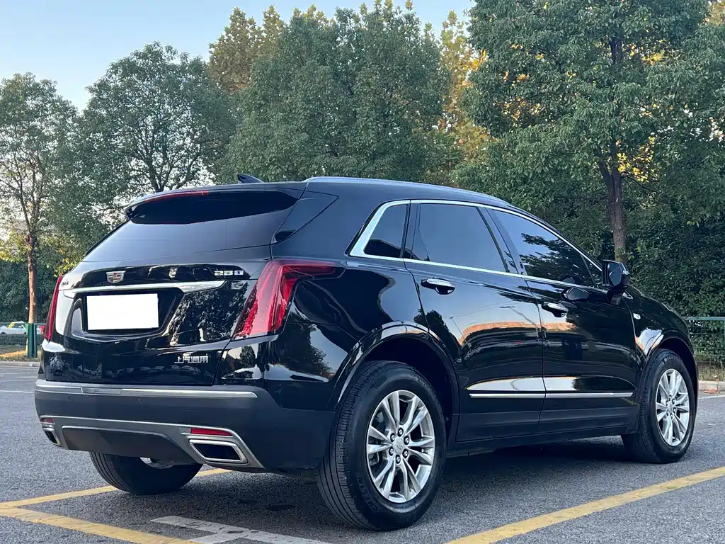 Cadillac XT5 2.0 T 2 WD Luxury