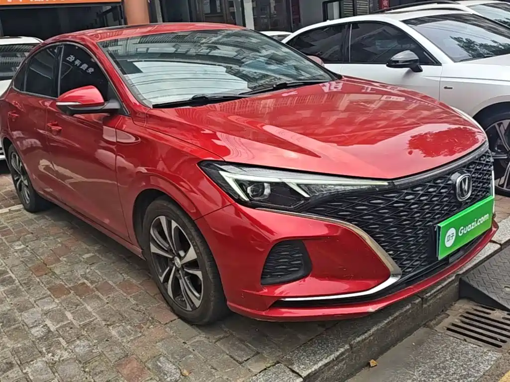 Eado PLUS Blue Whale NE 1.4 T GDI DCT Flagship