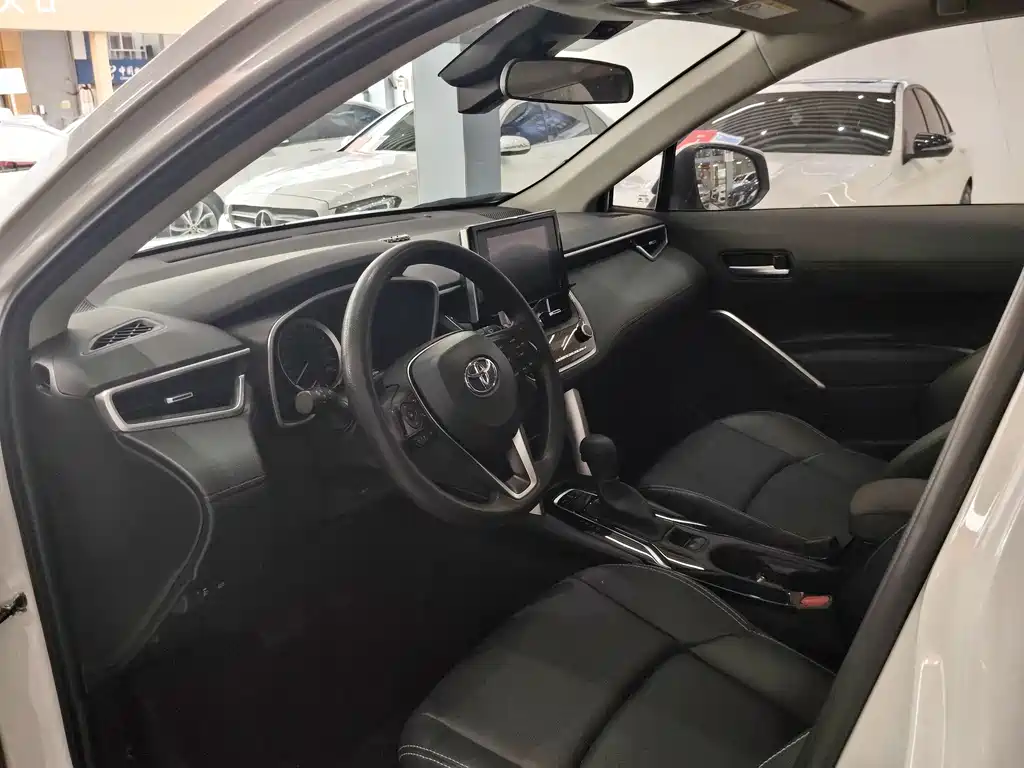 Frontlander 2.0 L CVT Luxury