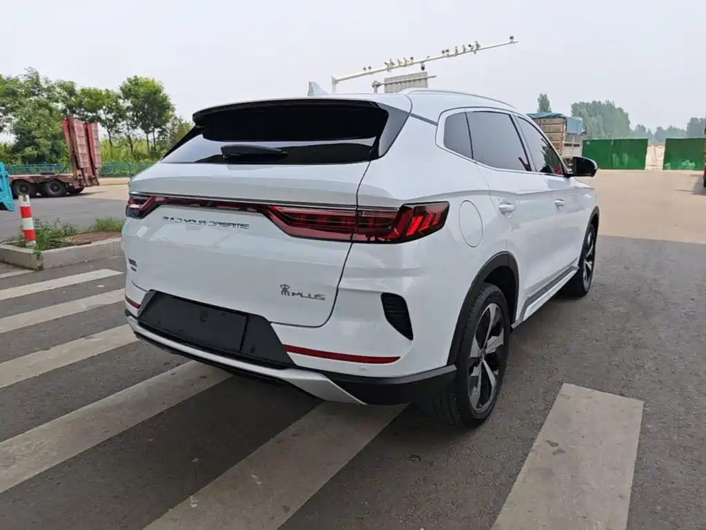 Song PLUS NEV DM-i 110 KM Flagship
