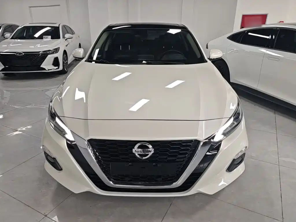 Teana 2.0 L XL Comfort