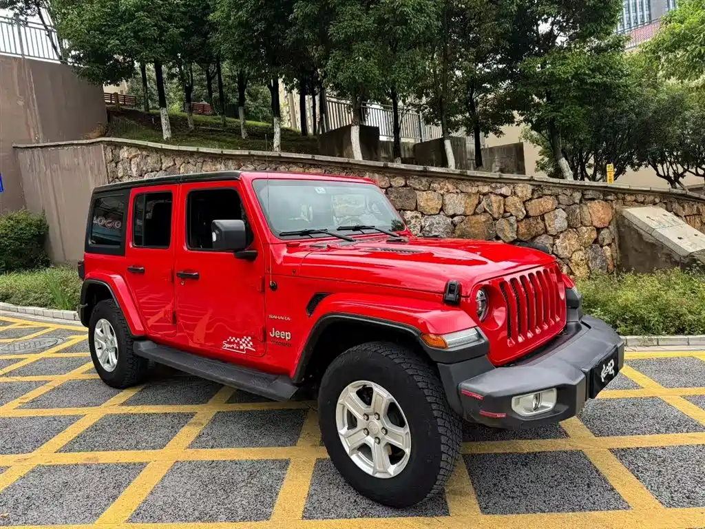 Wrangler 2.0 T Sahara 4-door CN-V