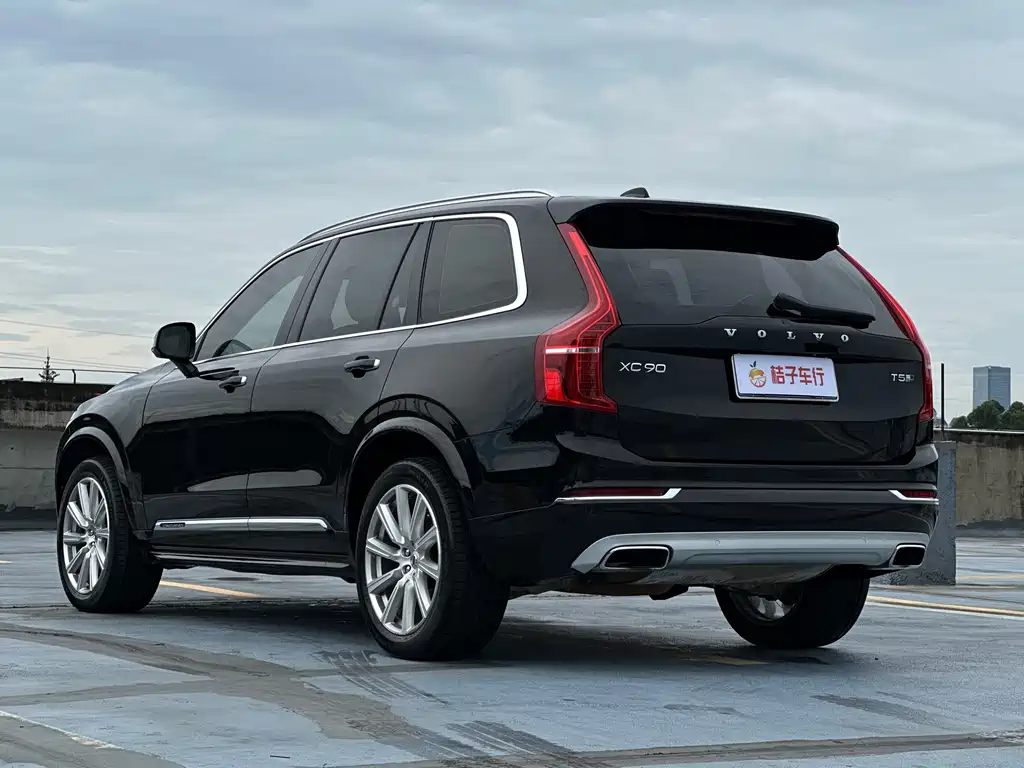 Volvo XC90 沃尔沃XC90 2019款 T5 智逸版 7座 国V