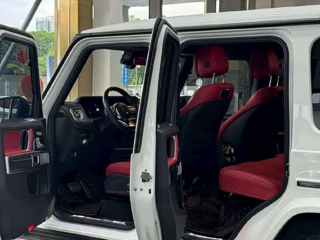 Mercedes-Benz G-Class G 500