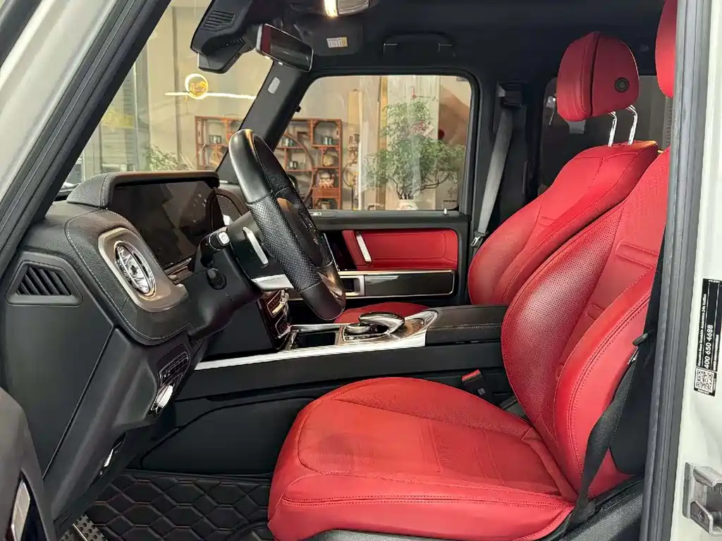 Mercedes-Benz G-Class G 500