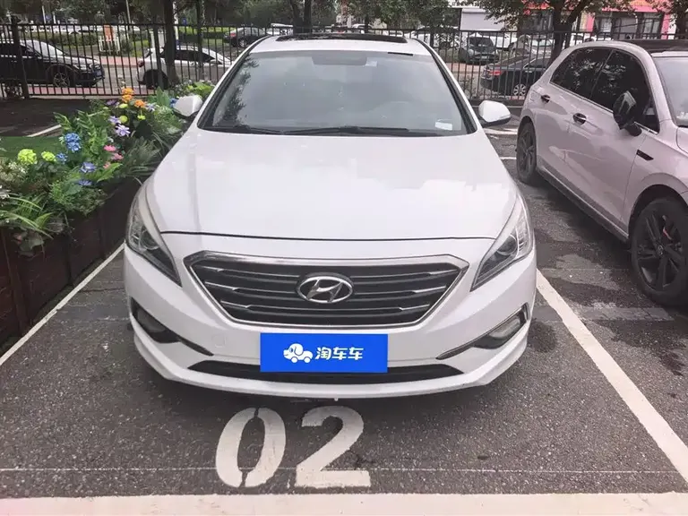 Hyundai Sonata 1.6 T GLX Leading