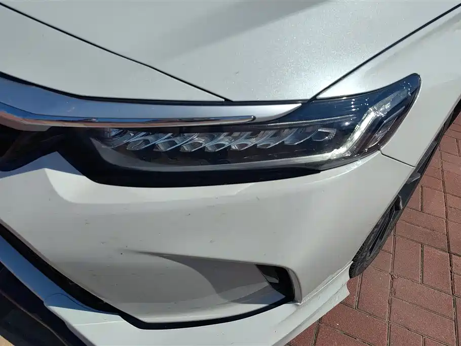Inspire 260 TURBO Refined