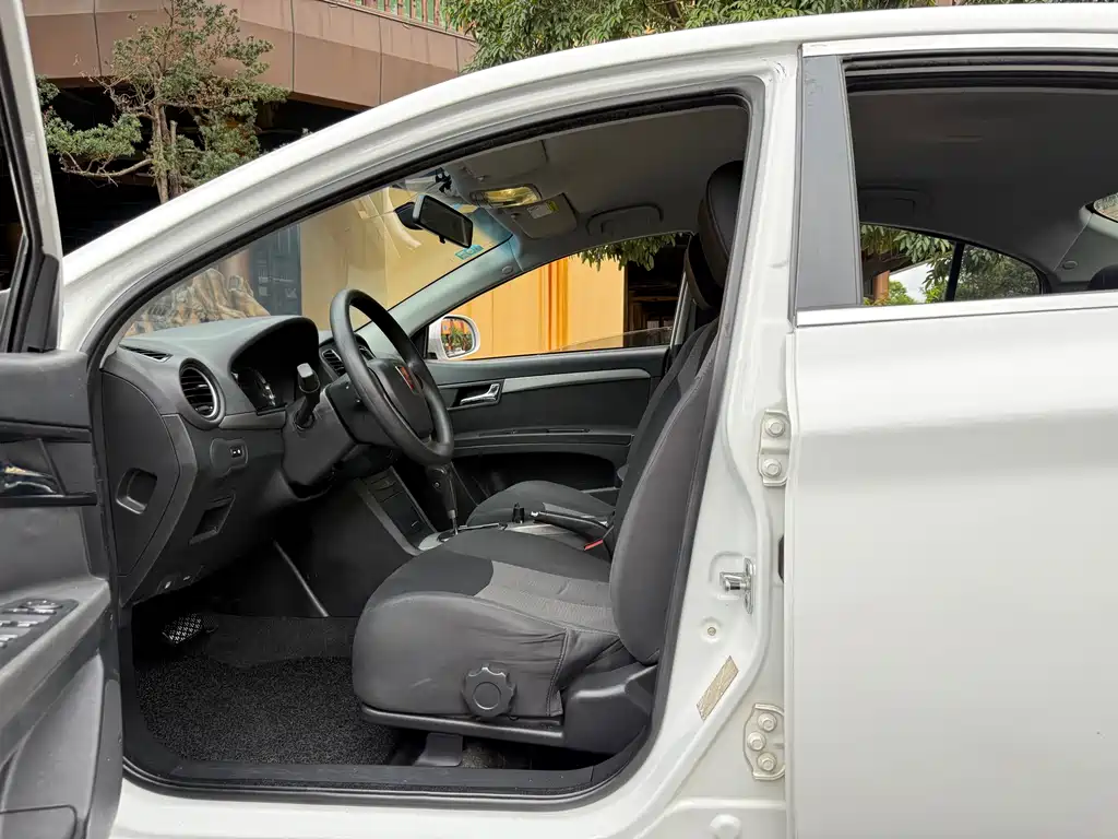 Roewe 350 350 S 1.5 L Auto Express