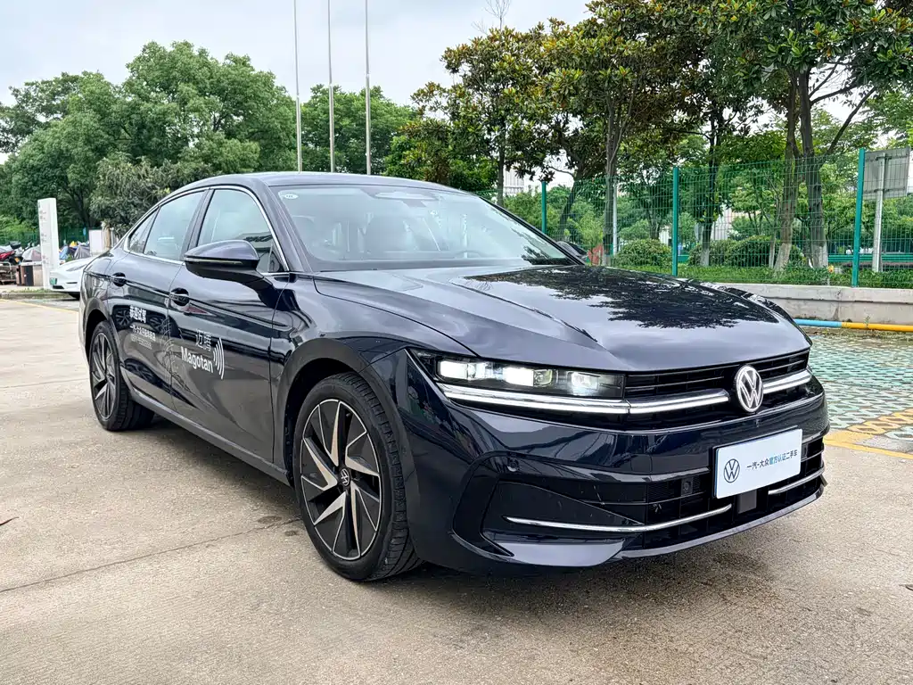 Magotan 380 TSI DSG Supreme