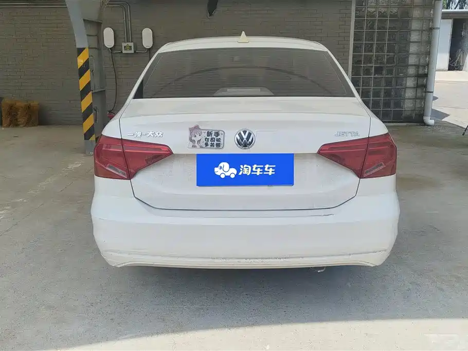 Jetta 1.4 L Manual Fashion