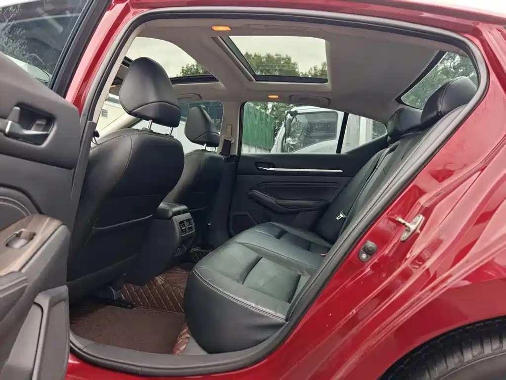 Teana Facelift 2.0 L XL Comfort