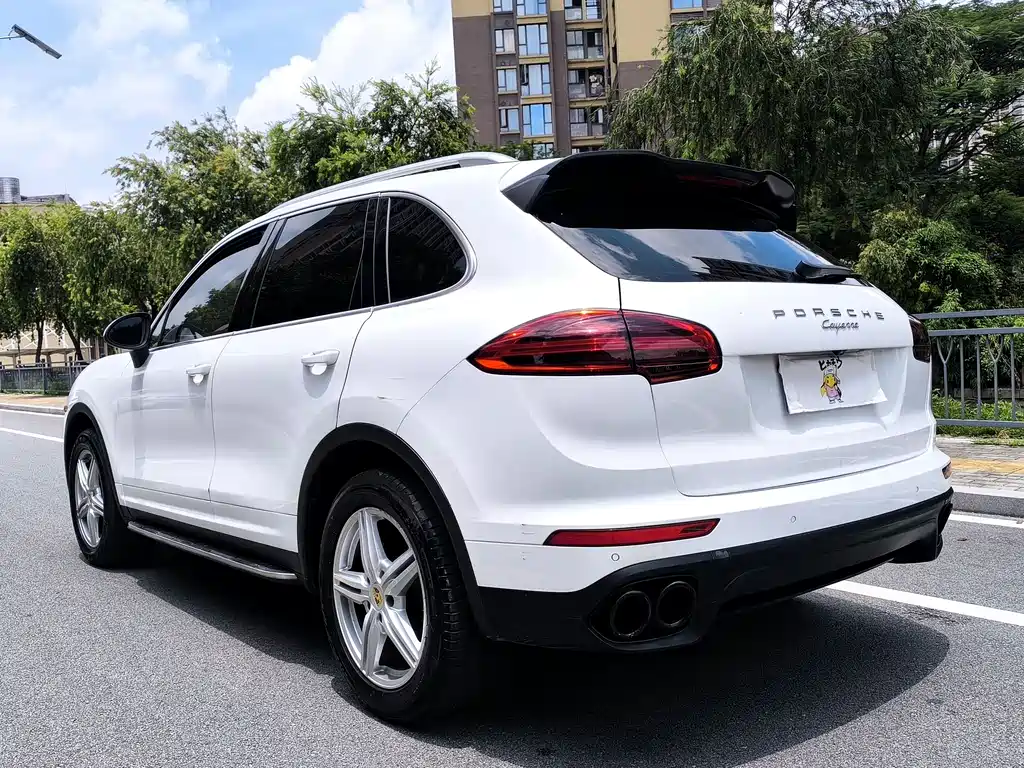 Cayenne Cayenne 3.0 T US Spec