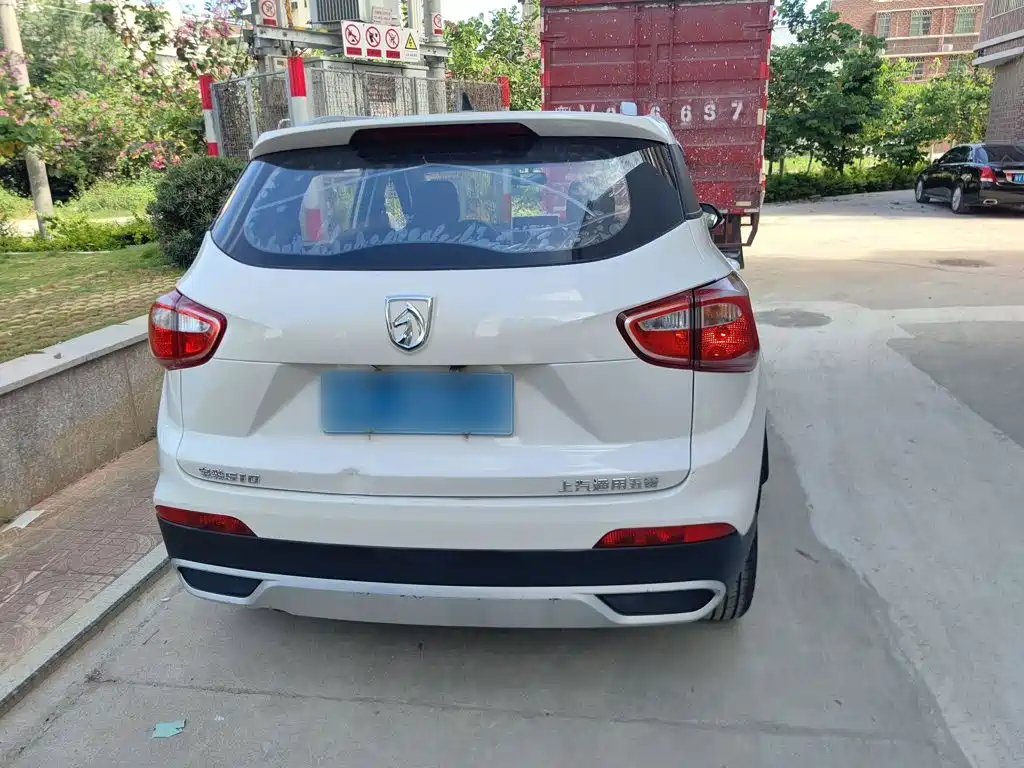 Baojun 510 1.5 L Manual Comfort