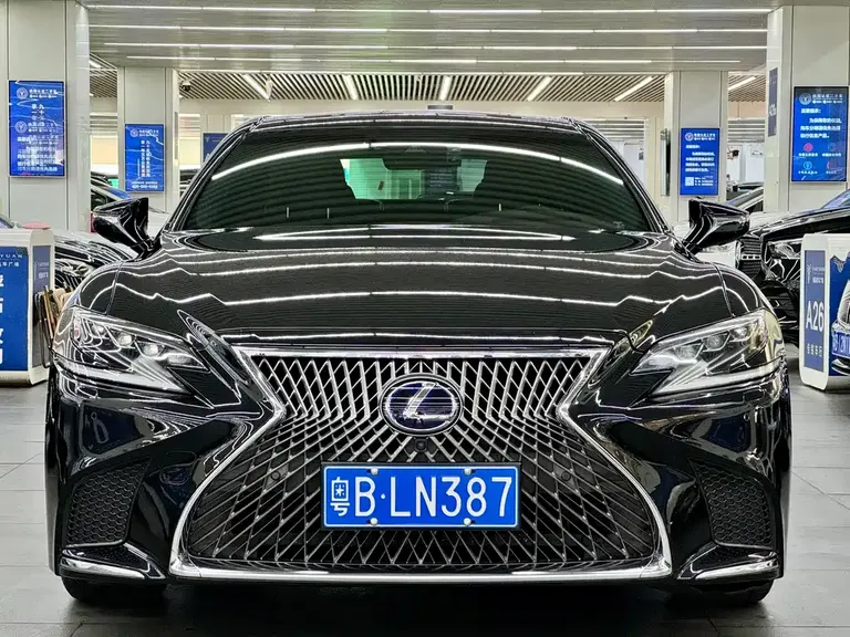 Lexus LS 500 h Executive CN-V