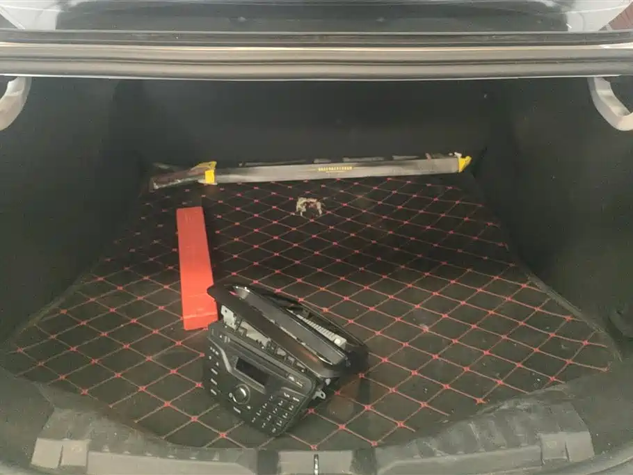 Escort Happy 1.5 L Auto Fashion