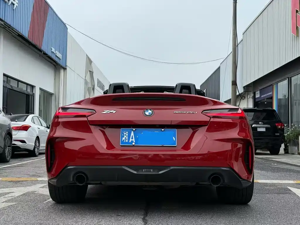 BMW Z4 sDrive 25 i M Sport Night Package