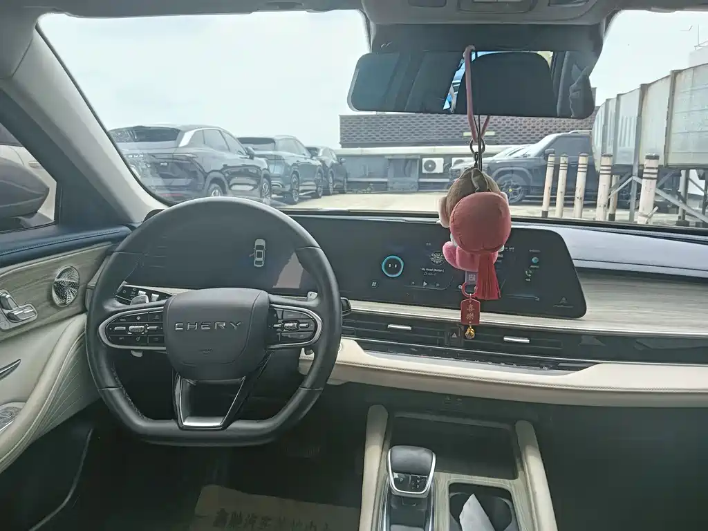 Arrizo 8 1.6 T DCT Elegant