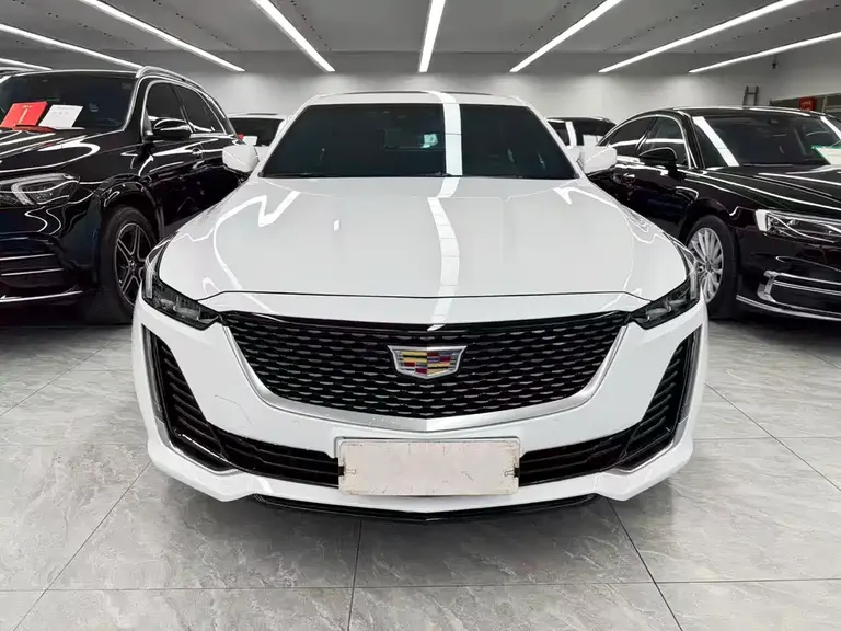 Cadillac CT5 28 T Luxury (Standard)