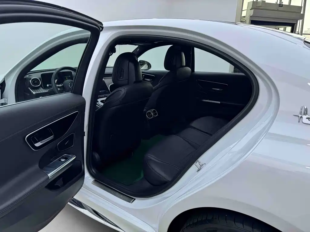 Mercedes-Benz C-Class C 200 L Sport