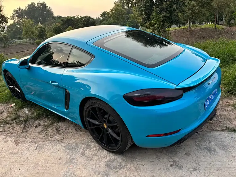Porsche 718 Cayman 2.0 T