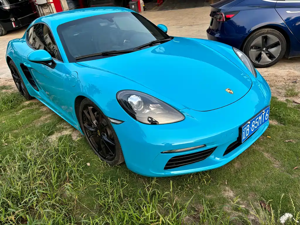Porsche 718 Cayman 2.0 T