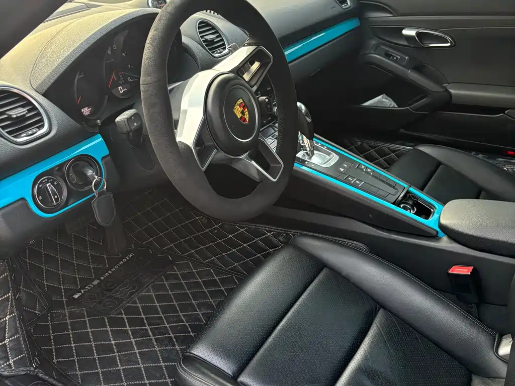 Porsche 718 Cayman 2.0 T