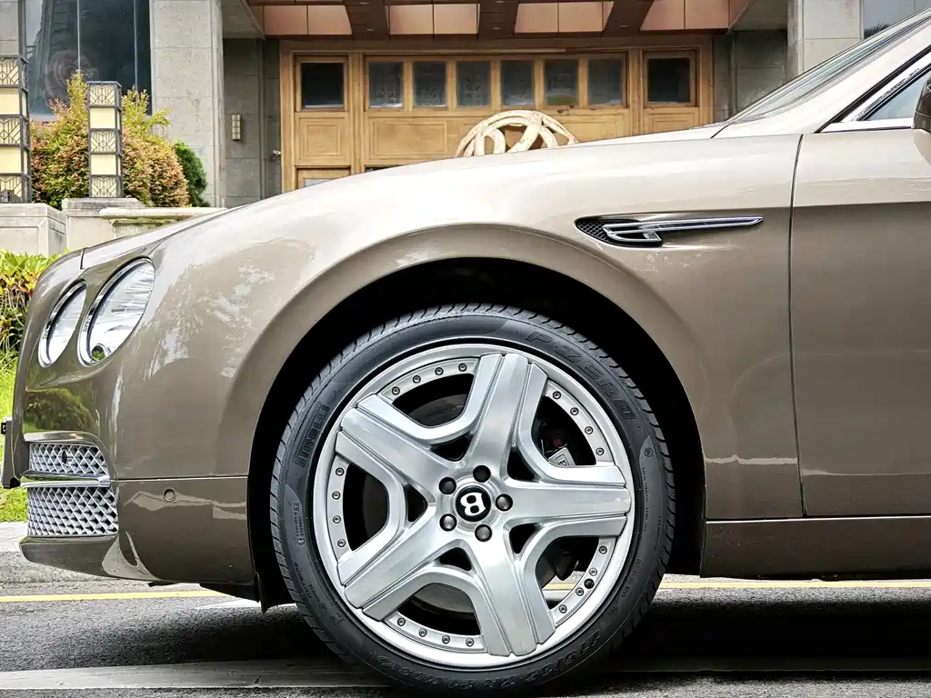 Flying Spur 6.0 T W12 Mulliner