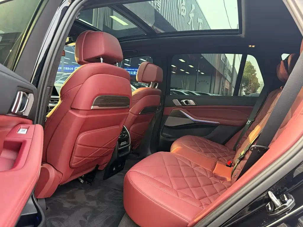 BMW X5 xDrive 40 Li M Sport Package