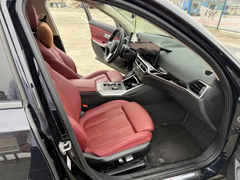 BMW 3 Series 325 Li M Sport Night Package