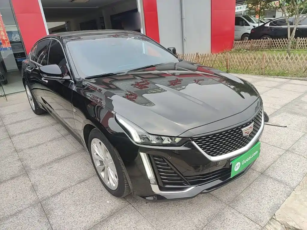 Cadillac CT5 28 T Luxury (Standard)
